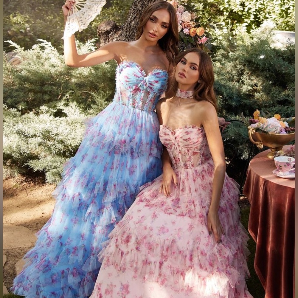 Andrea and Leo A1334  in BLUE size 10